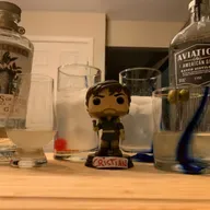 S10E198 ESP Gin, historia, tradición y versatilidad.