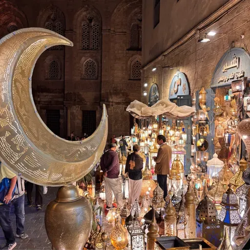 Street markets light up for Ramadan in Cairo and the Lunar New Year in Beijing
