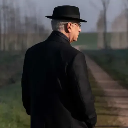 Artykuł: Paolo Sorrentino rozprawia o włoskiej polityce. „La grazia” oczarowała Wenecję