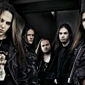 RADIO DE METAL EXTREMO