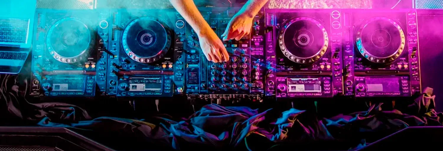 Dj Leandro