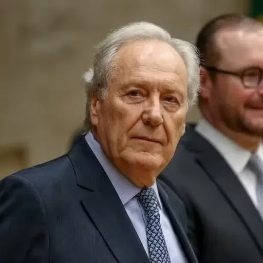 Em carta a Lula, Lewandowski diz deixar governo por motivos pessoais e familiares