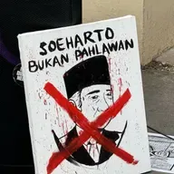 Ken Setiawan and Lailly Prihatiningtyas - Soeharto as National Hero