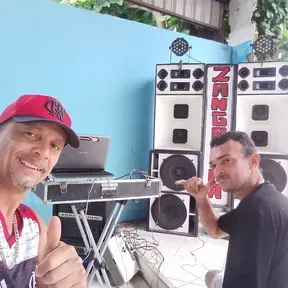 web  radio zangadona de resenhas