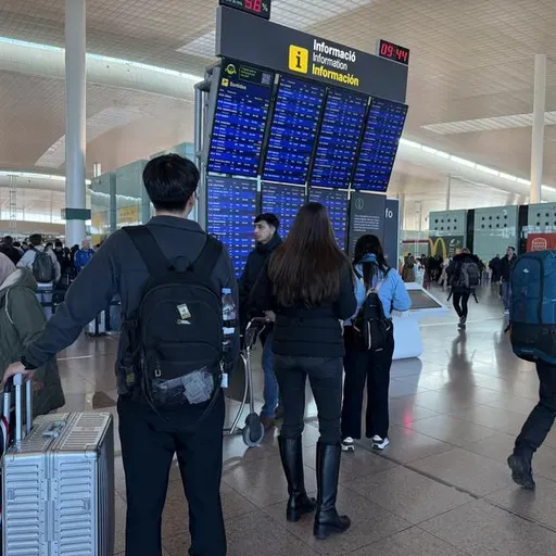 El conflicte a l'Orient Mitjà frena les reserves d’estiu però no atura la Setmana Santa dels catalans