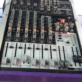 RADIO MEGA FM