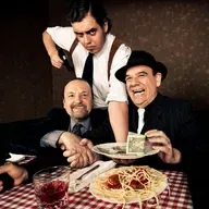 Top10 #Frases Que Suenan Bien Si Se Las Dices A Un Mesero Pero No Si Eres Un Torturador De La Mafia