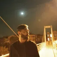 Cegıd - Bana Bir Şeyler Söyle