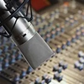 Radio la nueva de " El Centy"