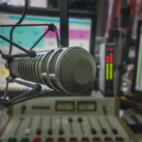 AM ONLINE RADIO Radio