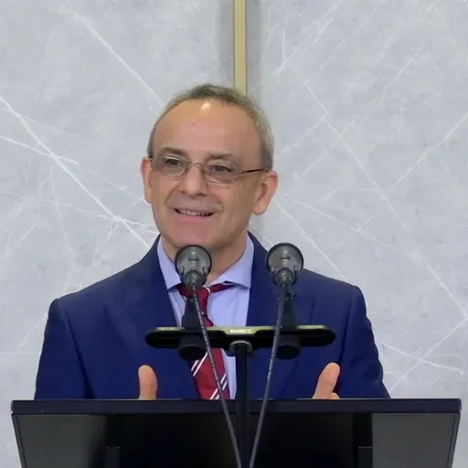 Oír no es suficiente