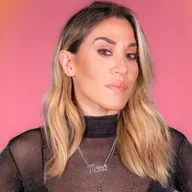 Billboard POP - Jimena Barón (J Mena)