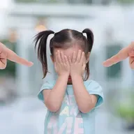 والدین سمی چه خصوصیاتی دارند