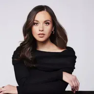 # 278: MEGAN WOODS on battling her insecurities, bullying and depression to finding The Truth