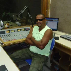 kaká olliveira FM
