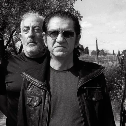 MÚSICA DE CONTRABANDO T35C019 Lagartija Nick vienen de gira y hablamos con Antonio Arias. Se inaugura expo "David Bowie.10 años" comisariada  por Domingo J Casas. ¿Quieres saber qué artistas murcianos son los más escuchados en Spotify? (22/01/2026)