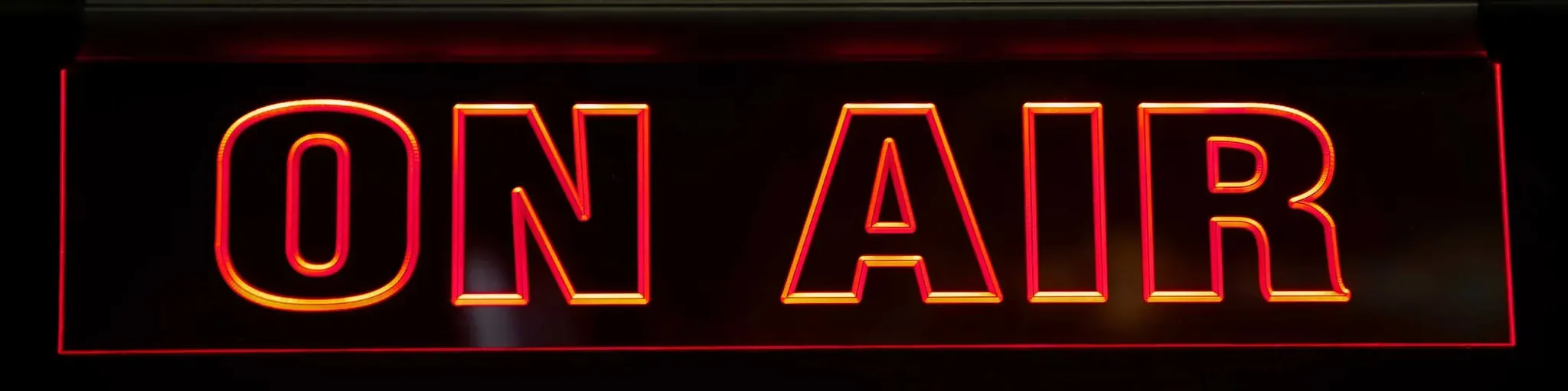 97.7 tasmanfm