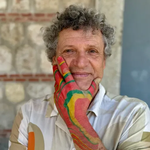 Entrevista sobre Brasil con Adrián Sepiurca - 21 Distritos