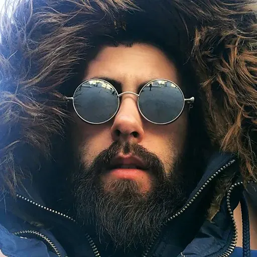 Как ИИ меняет айти? / AI Product Engineer и системное мышление / Онлайн-интервью с Байрамом Аннаковым