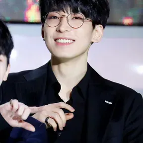jeonwonwoo