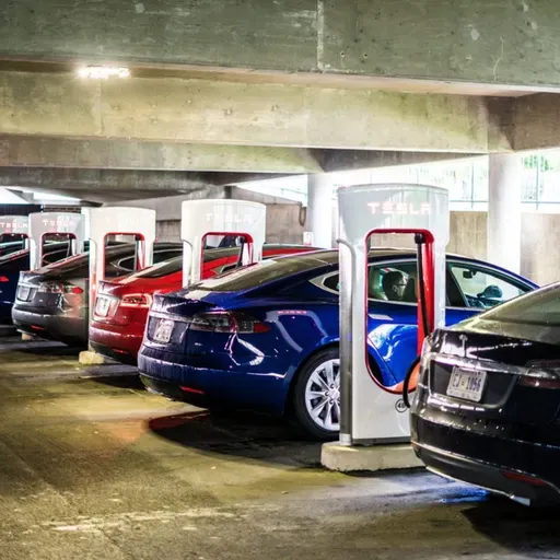 Há economia na vida real com carro eletrificado? Especialista explica!
