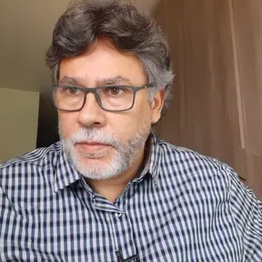 Osvaldo Bertolino - O outro lado da notícia