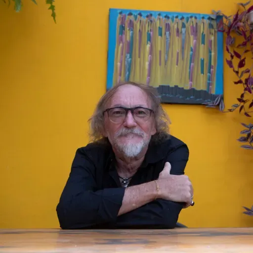 Puentes: Recordamos al escritor, traductor y viajero Christian Kupchik