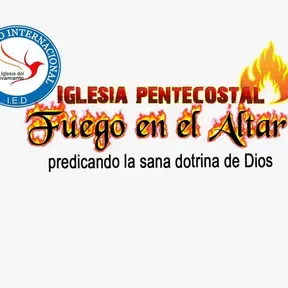 IGLESIA FUEGO EN EL ALTAR