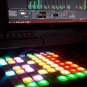 RADIO ESTUDIO RECORDS ONLINE EN VIVO  107.2