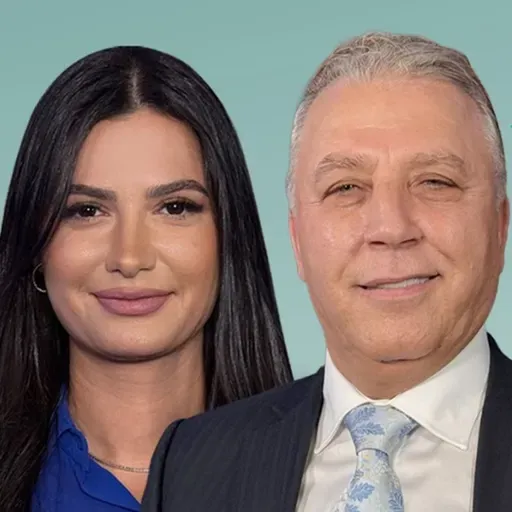 غسان عبود في «كلام بزنس».. من سوريا إلى المنفى إلى النجاح