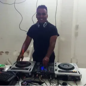 RUMBAMIXRADIO