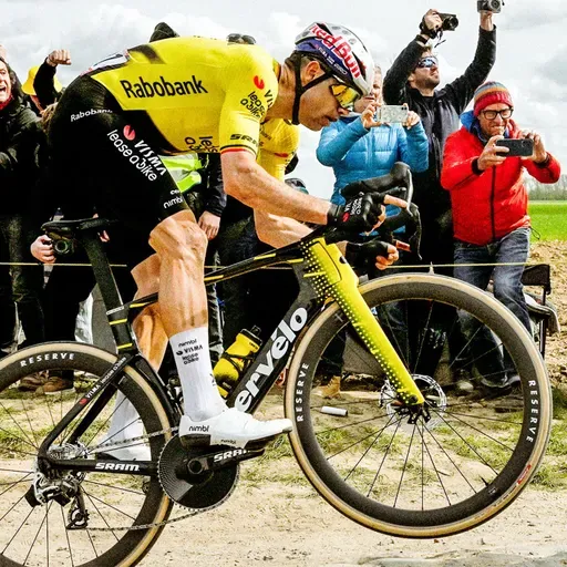 692: 6 Things We Learnt From The Fastest Paris-Roubaix's Ever! | GCN Show Ep. 692