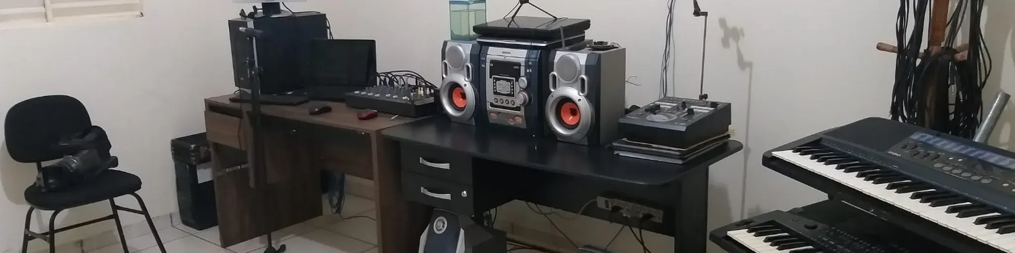 RÁDIO RENASCER WEB TANGARA DA SERRA MT.