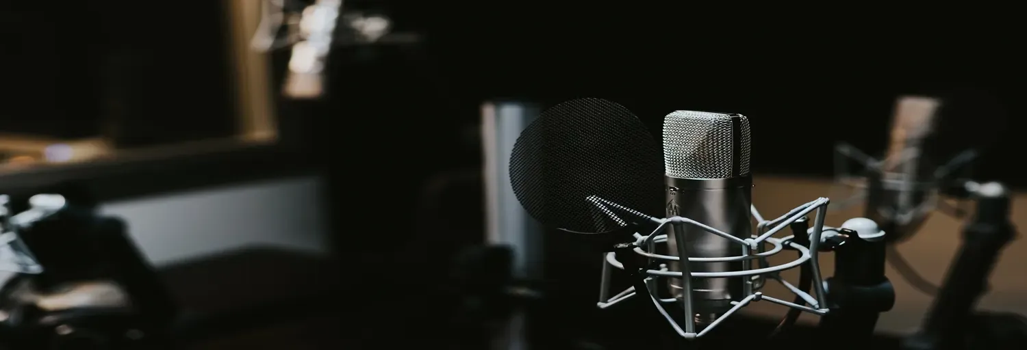 TRANSMISSÃO PARA PROGRAMAÇÕES DE RÁDIO
