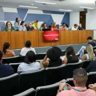 "Parlamentos sensíveis a gênero" são fundamentais para aumentar a participação feminina na política