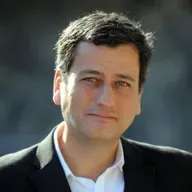 Hablamos con el arquitecto Pablo Allard sobre la reconstrucción en la zona centro sur por los incendios forestales.