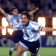 89: UN ARTILLERO TEMIBLE EN EL AREA: EL GRAN GABRIEL OMAR BATISTUTA.