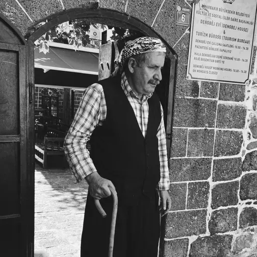 380. Mektûba Guhdar SH. û Hesabê Elîyê Qerejdaxî