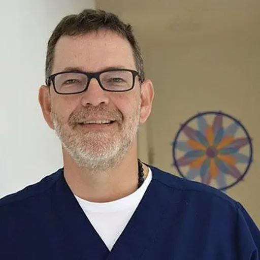 Dr. Santiago Rojas: ¡Recupera el Entusiasmo por la Vida!