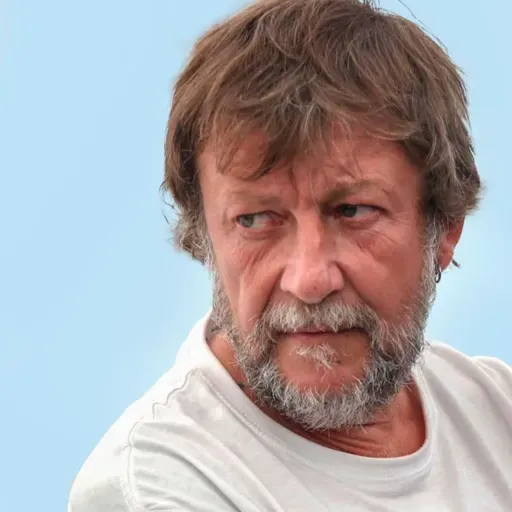 Luca Casarini: la resistenza come progetto generativo di un mondo nuovo