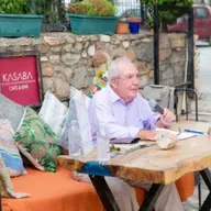 Lütfü Tınç, kitabı "Kırkambar Bozcaada"nın imza etkinliğinde konuştu