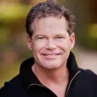 The Founder’s Paradox: How to Lead Without Losing Yourself