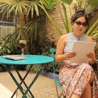 [2] A la sombra por Tali Goldman