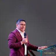 Ninguna Como Ella - Pastor Jorge Peña.