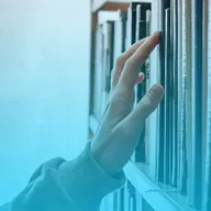 «Учитесь сохранять семью. Старцы Псково-Печерского монастыря о семейной жизни»