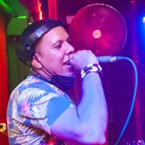 JERRY SALSA RADIO