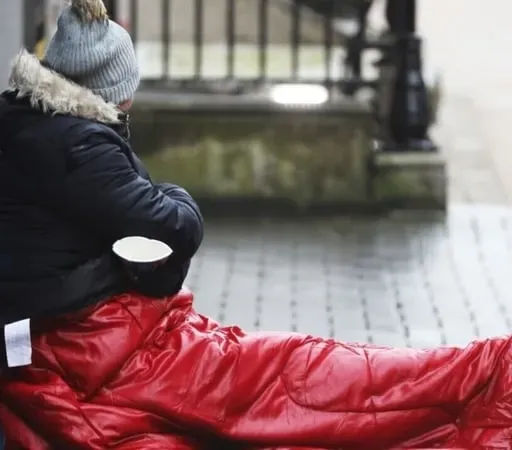 Tús Áite: Polaitíocht an Lae