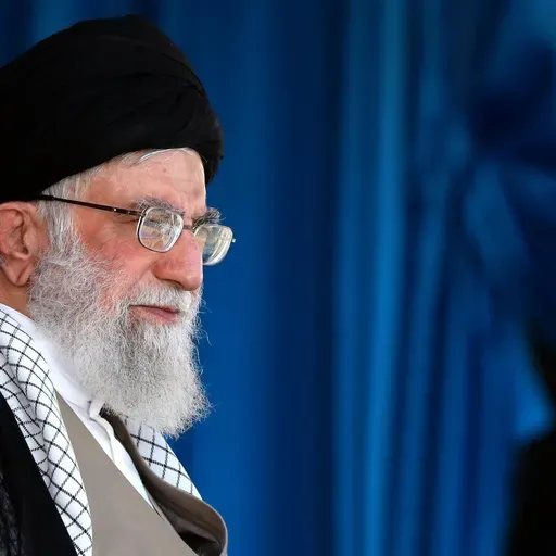 Morte de Ali Khamenei não deve mudar rumo do regime iraniano, avalia professor da Unifesp