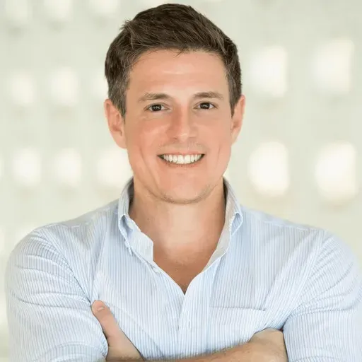 Outrageous Startup Growth with Colin Hodge