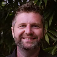 Dumping zombie cells, ditching doomscrolling: A journey to better health | James Schmachtenberger